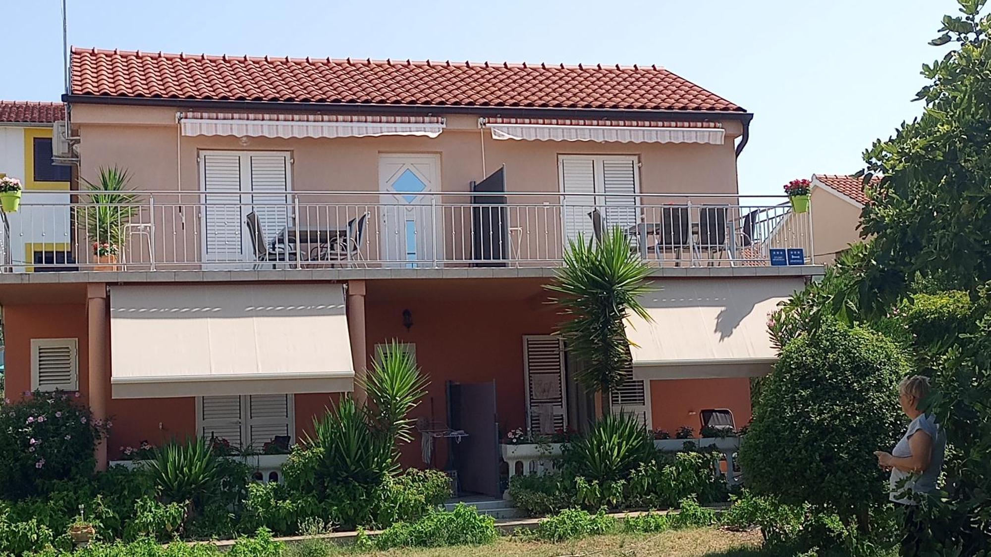 Mendula Pakoštane Exterior foto