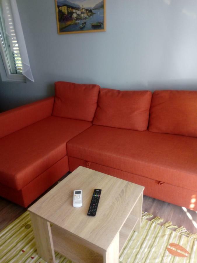 Mendula Pakoštane Exterior foto